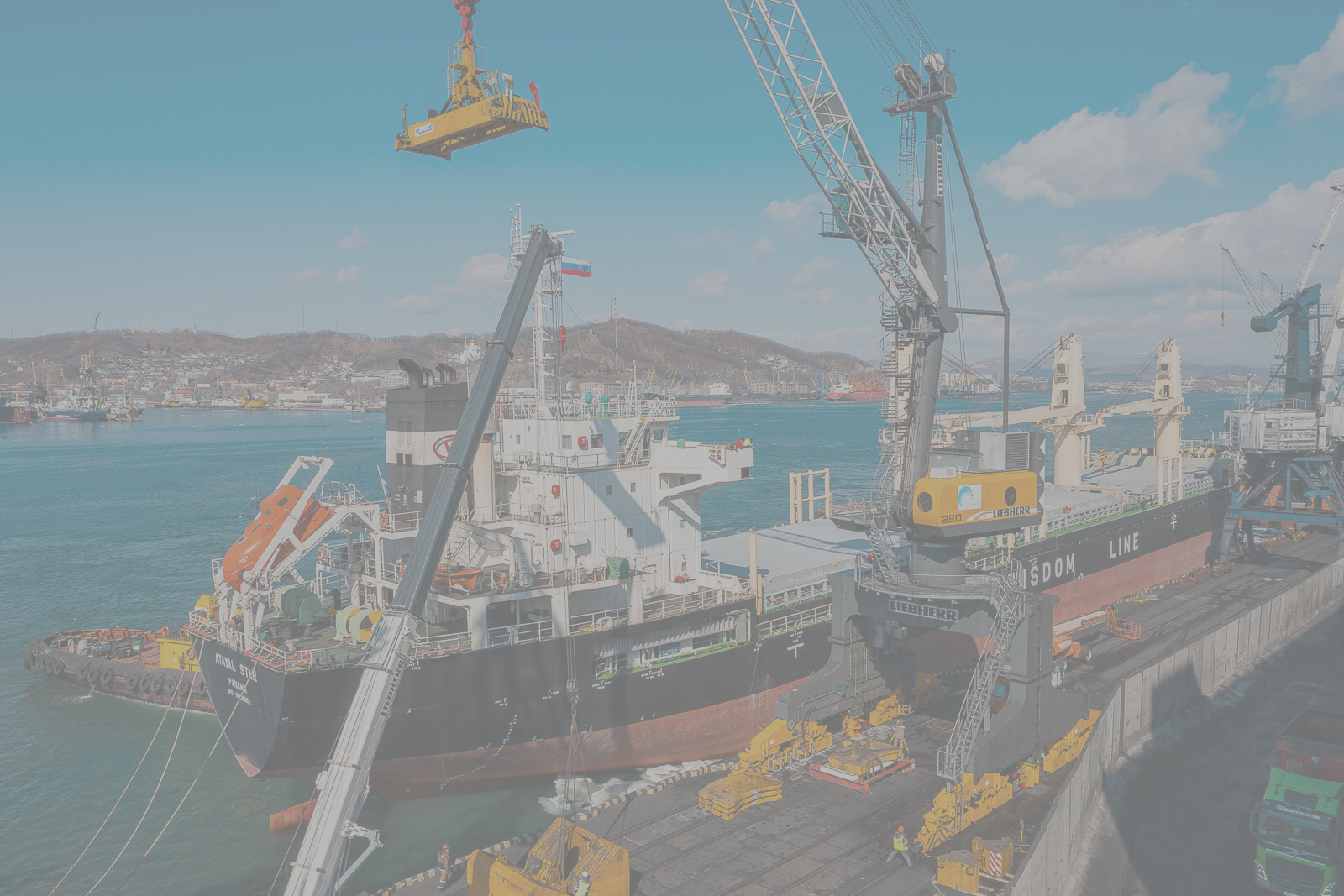 Новый кран Liebherr LPS 280 Новый кран Liebherr LPS 280